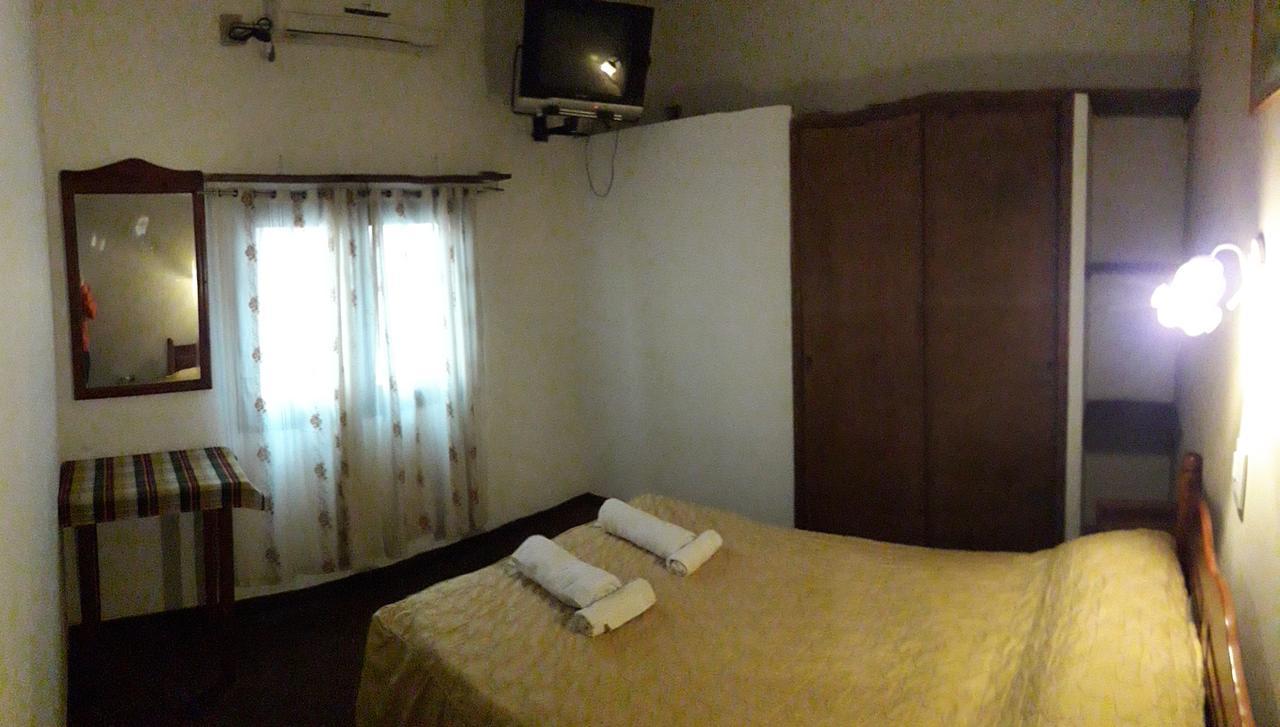 Hotel Daives 特尔马斯德里奥翁多 外观 照片